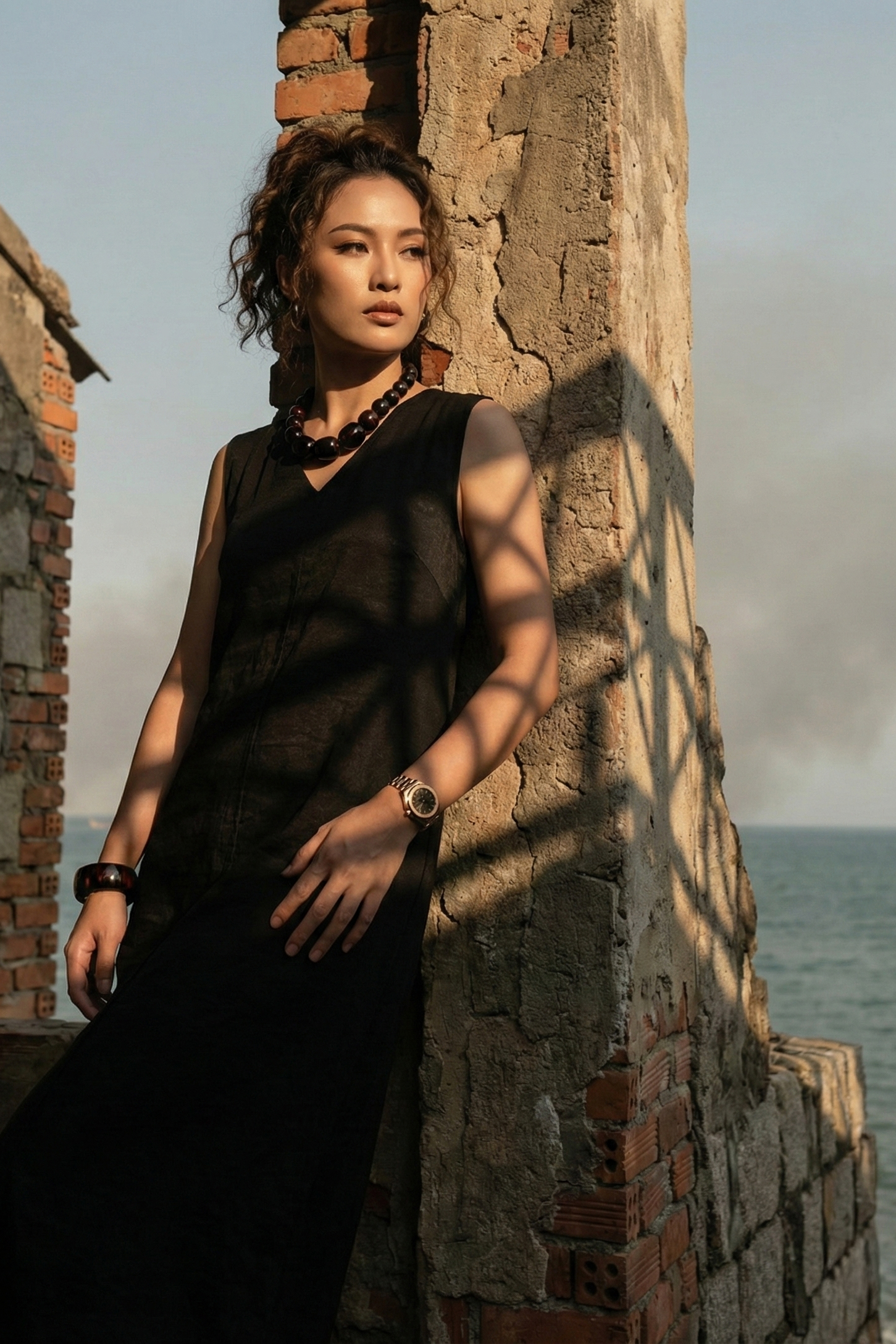 Đầm maxi suông lụa đen thời trang Hity