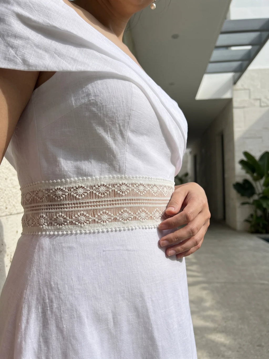 Đầm maxi trễ vai linen trắng thời trang Hity