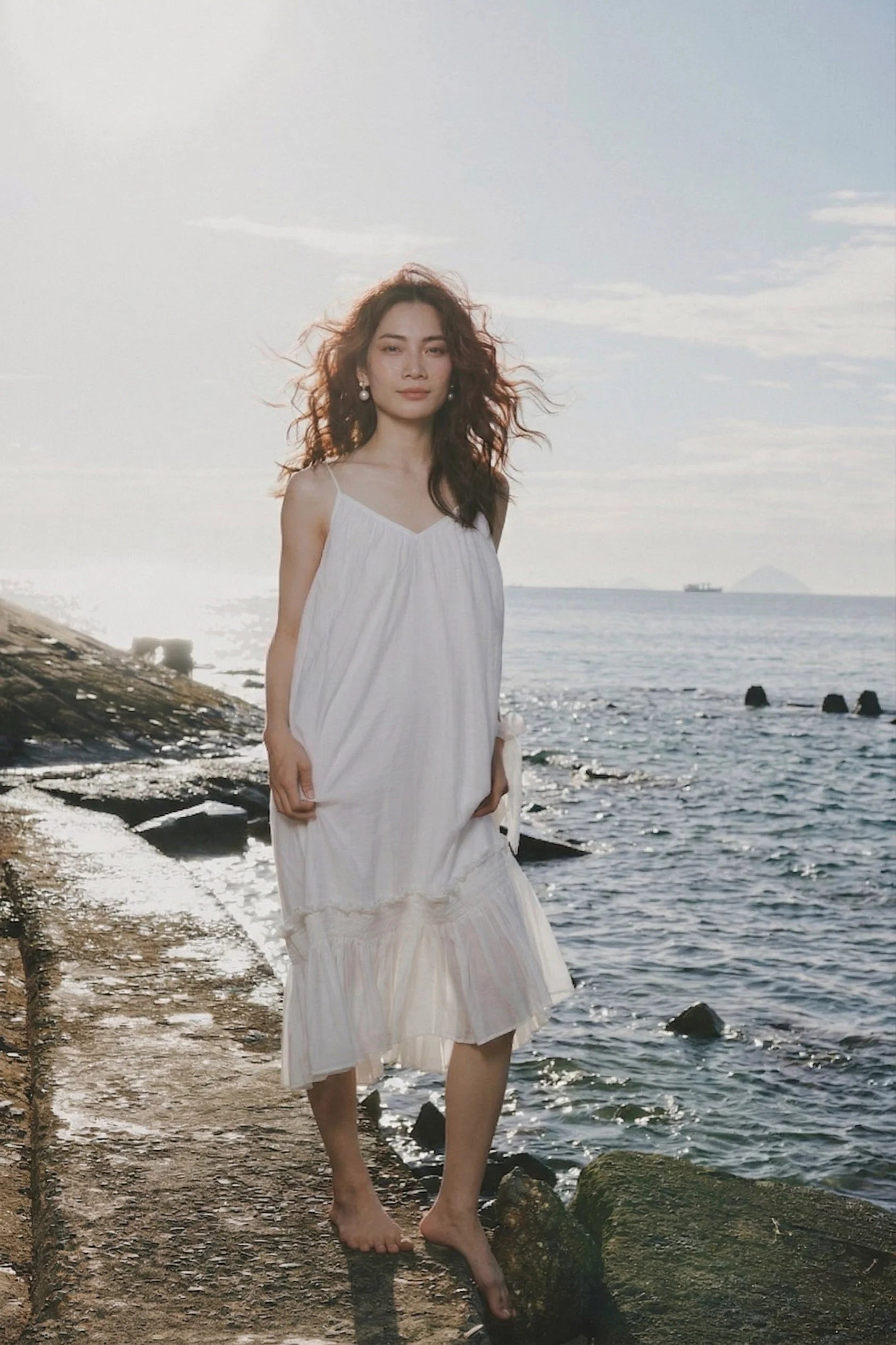 Đầm midi hai dây cotton trắng thời trang Hity