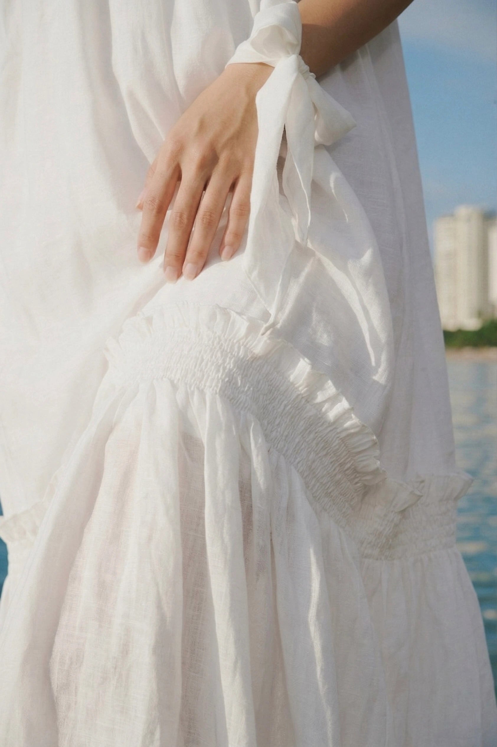 Đầm midi hai dây cotton trắng thời trang Hity