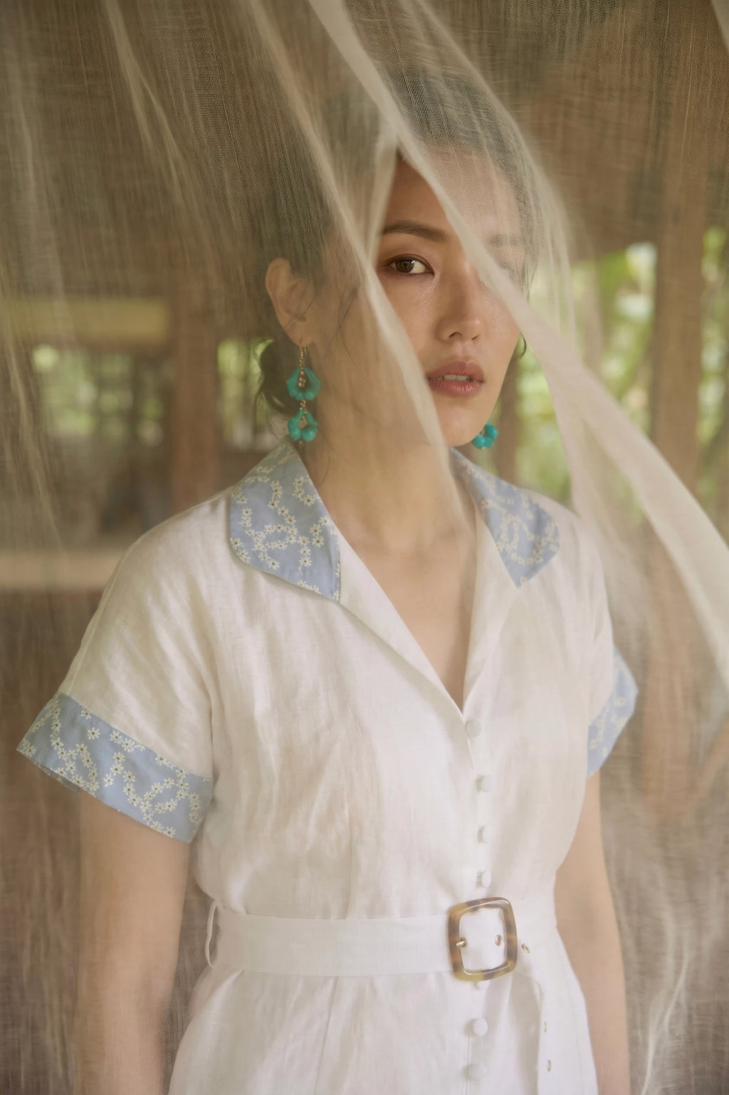 Đầm sơ mi maxi linen trắng phối ren thêu thời trang Hity