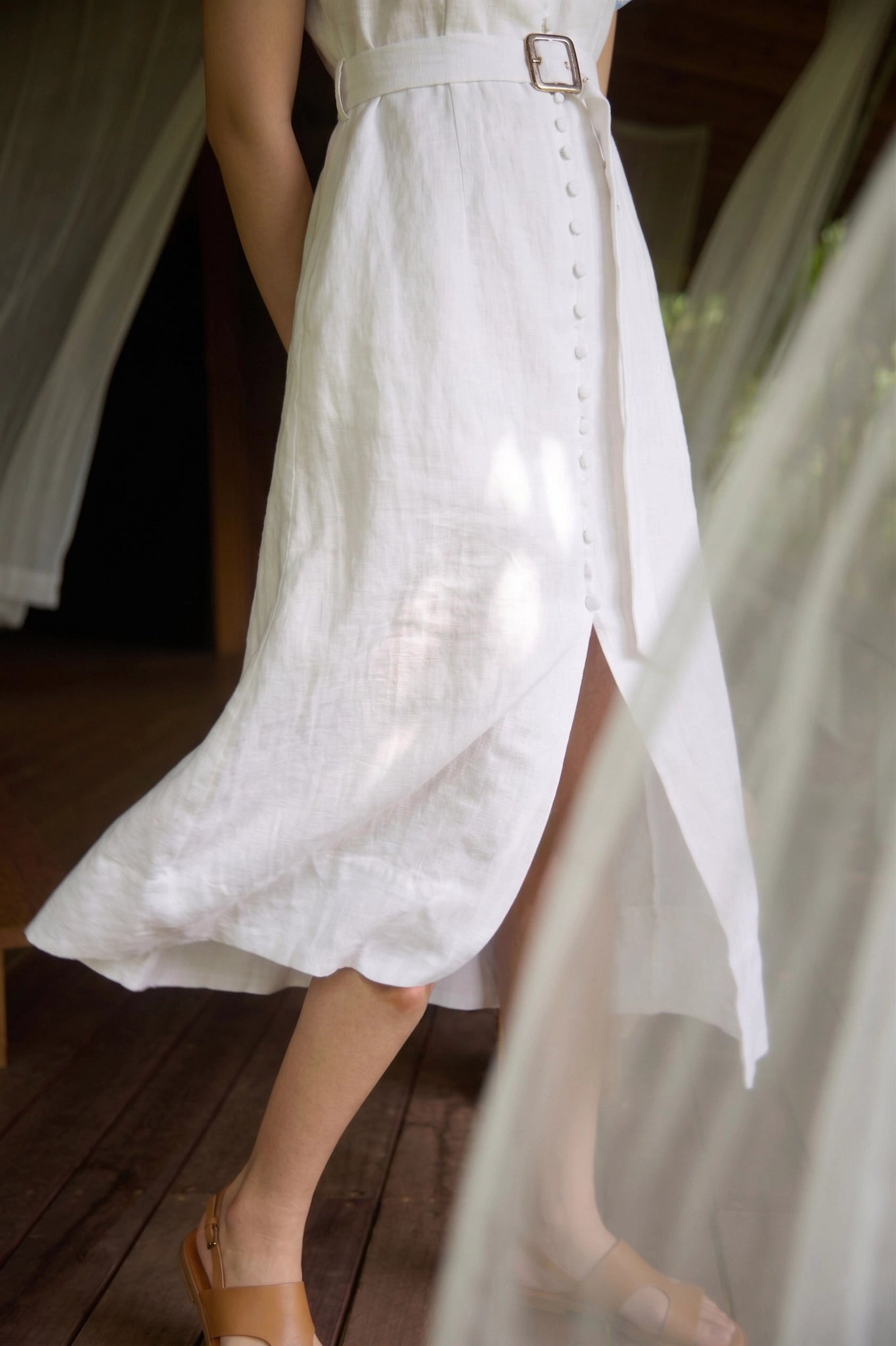 Đầm sơ mi maxi linen trắng phối ren thêu thời trang Hity
