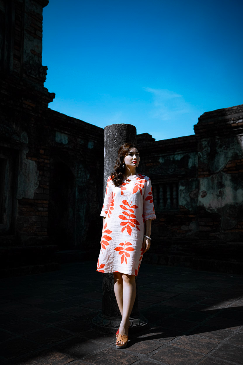 Đầm suông linen lá đỏ thêu lắc tay thời trang Hity