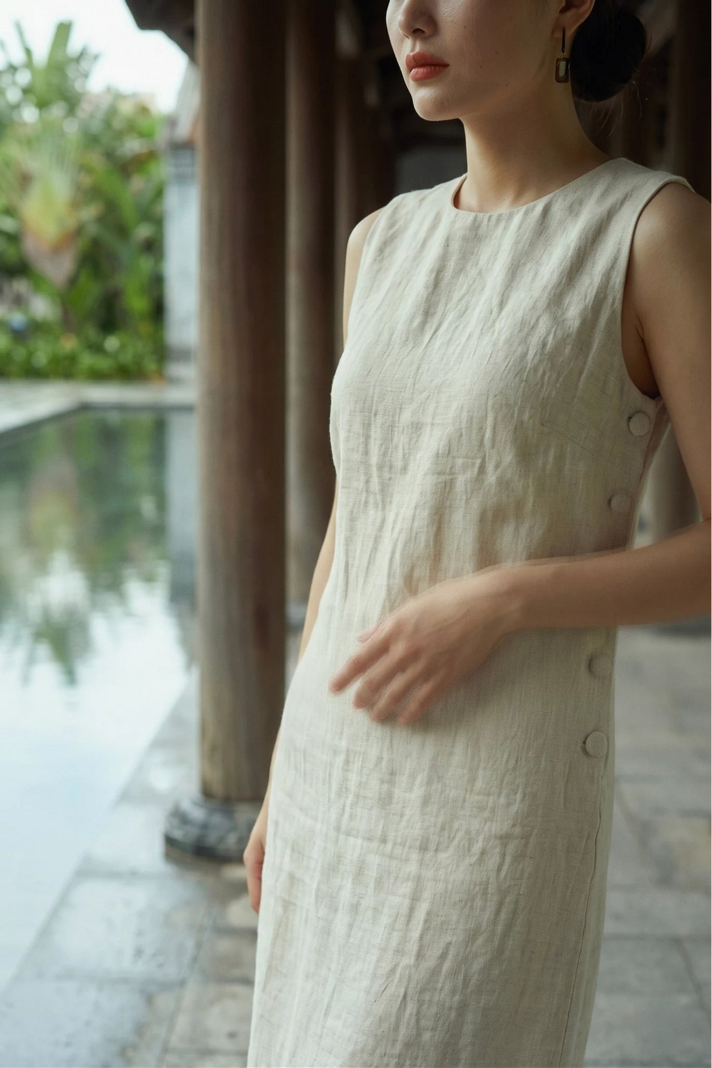Đầm suông xẻ tà linen xám thời trang Hity