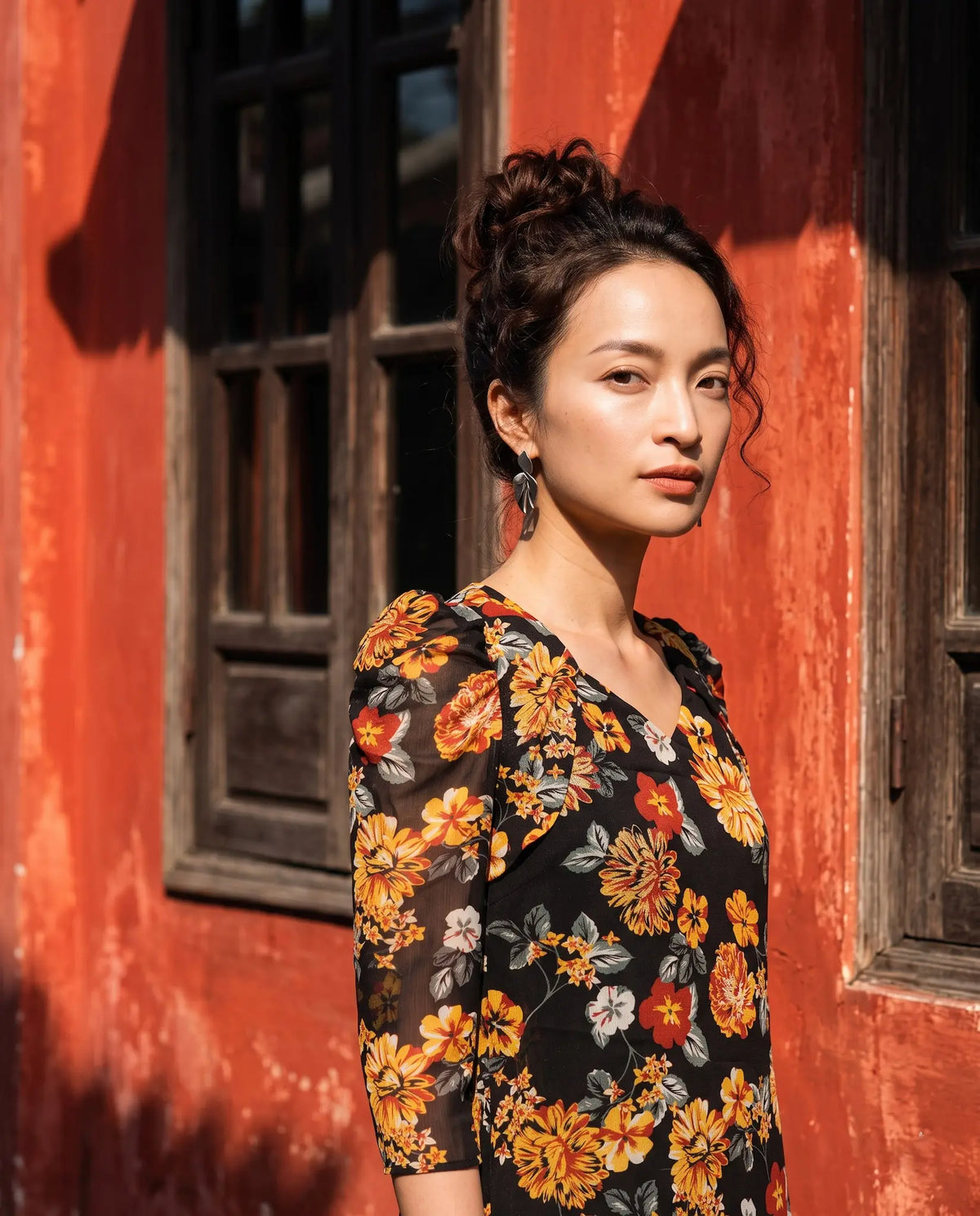 Đầm suông tay phồng nhún chiffon hoa cúc thời trang Hity