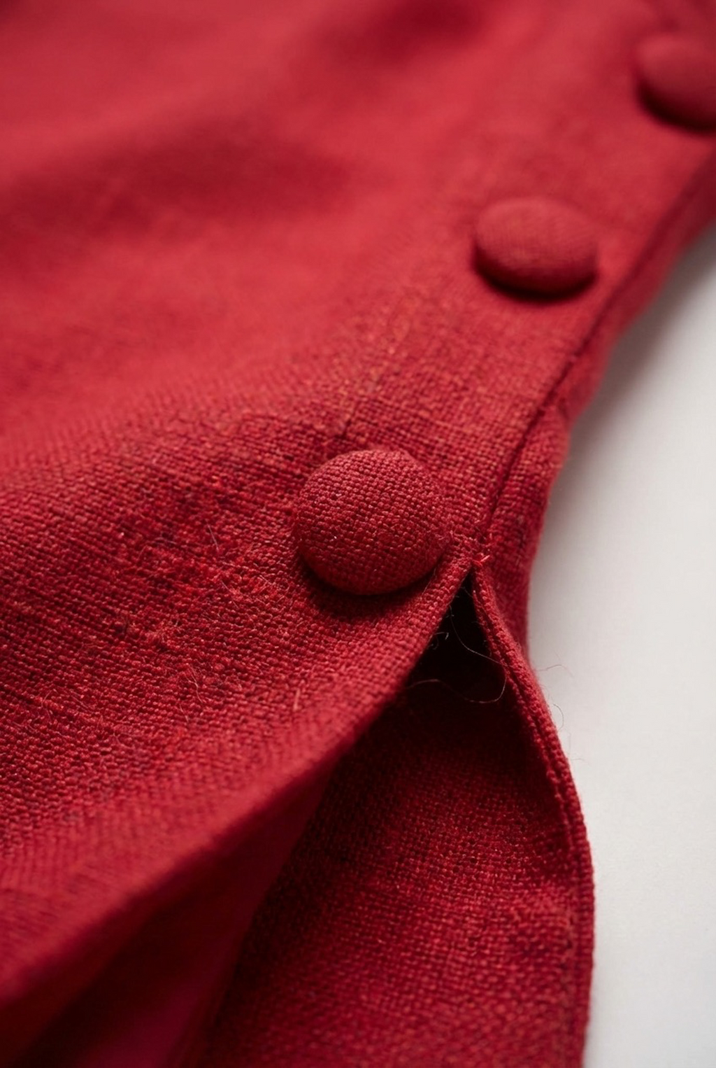 Đầm suông xẻ tà cotton đỏ thời trang Hity