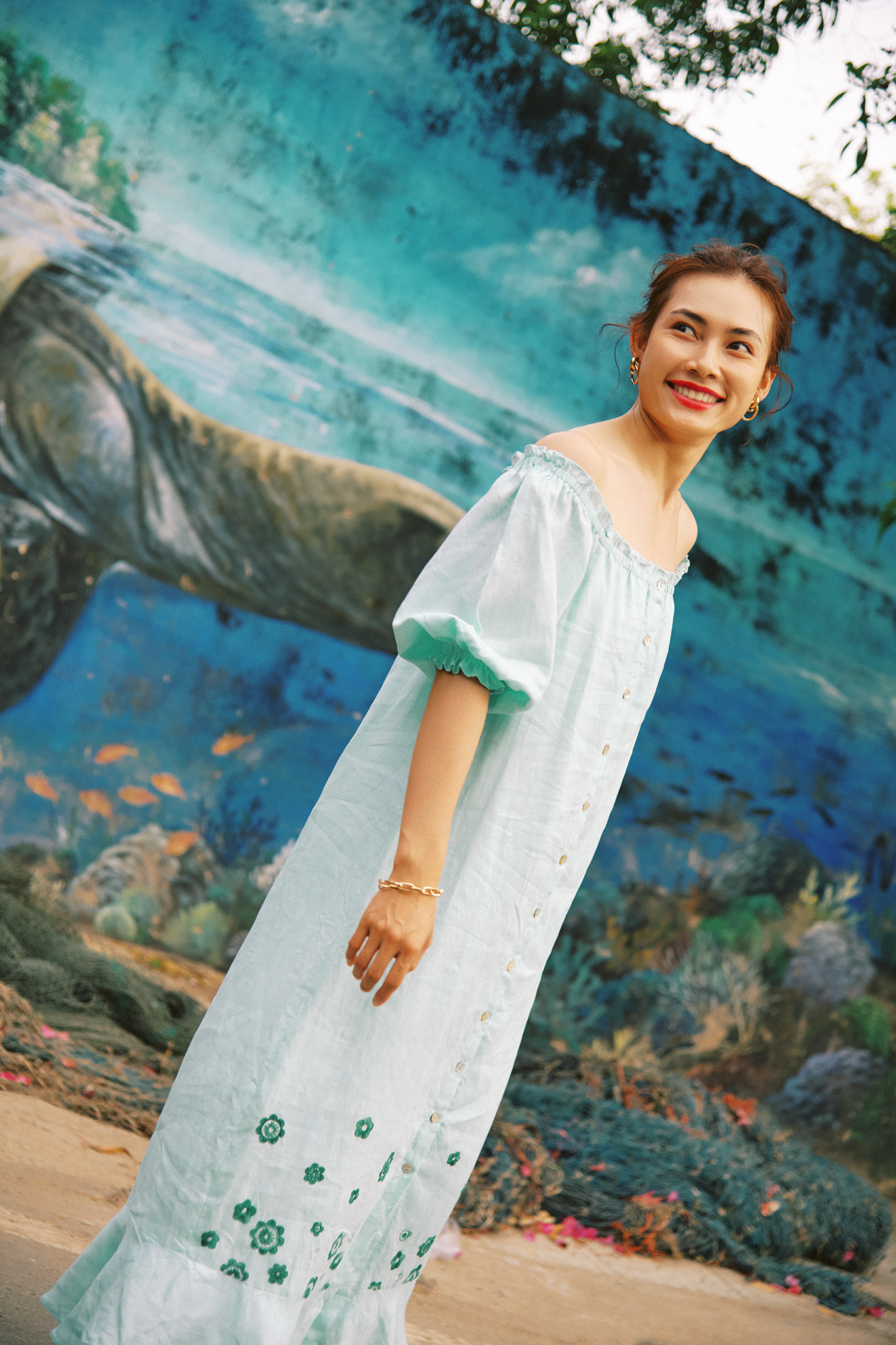 Đầm midi trễ vai linen thêu tay thời trang Hity