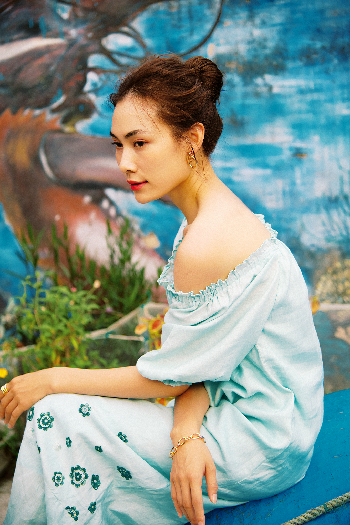 Đầm midi trễ vai linen thêu tay thời trang Hity