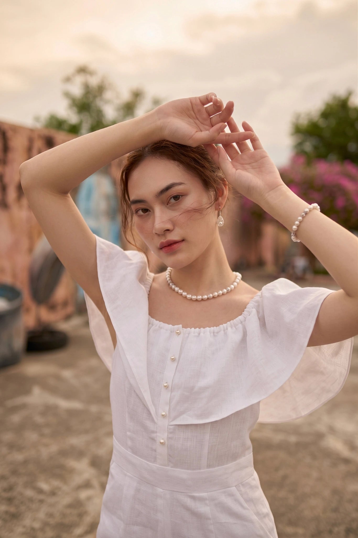 Đồ bay bộ áo liền quần jumpsuit linen trắng thời trang Hity