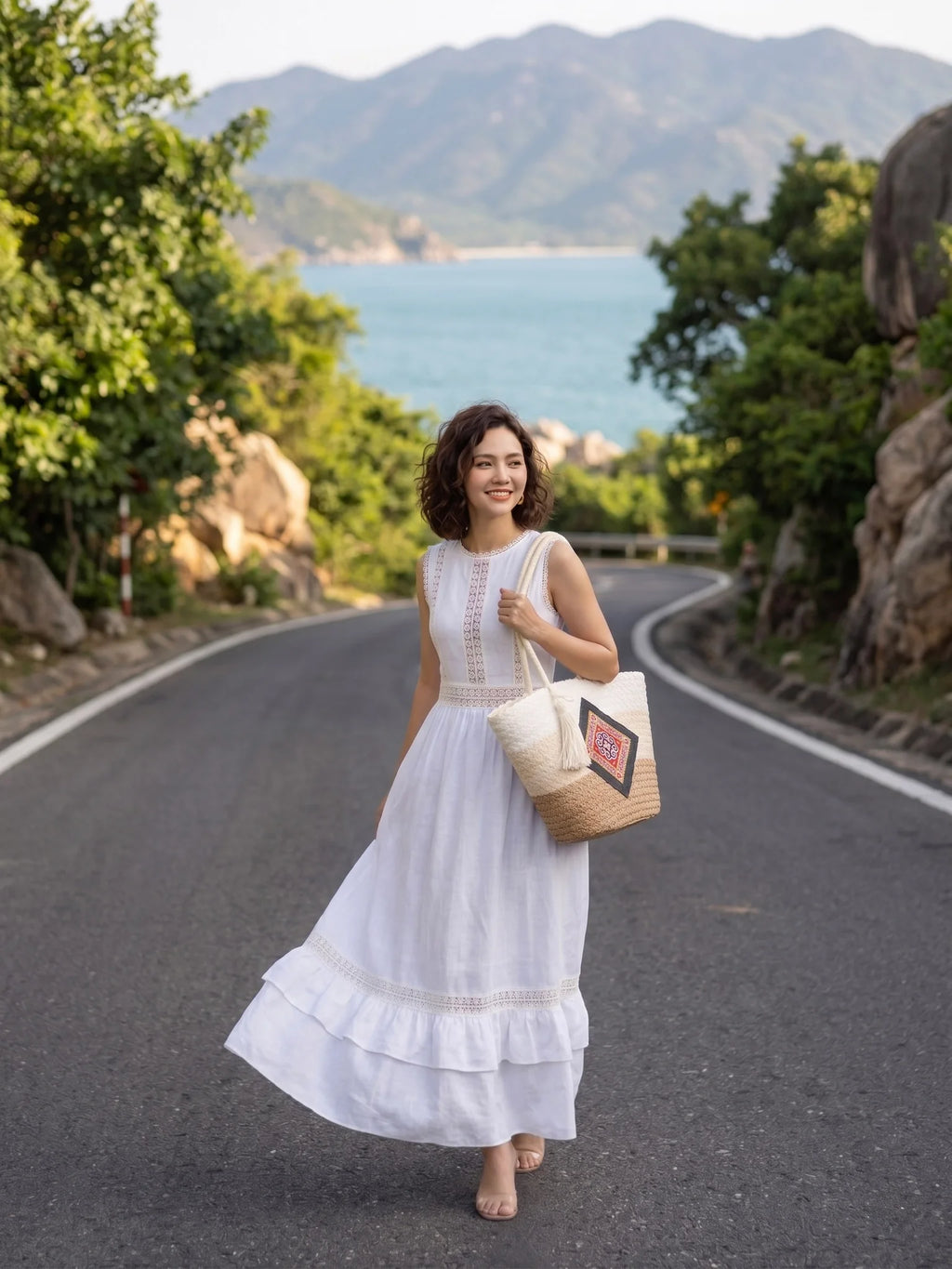 Giỏ cói phối thổ cẩm dáng tote thời trang Hity