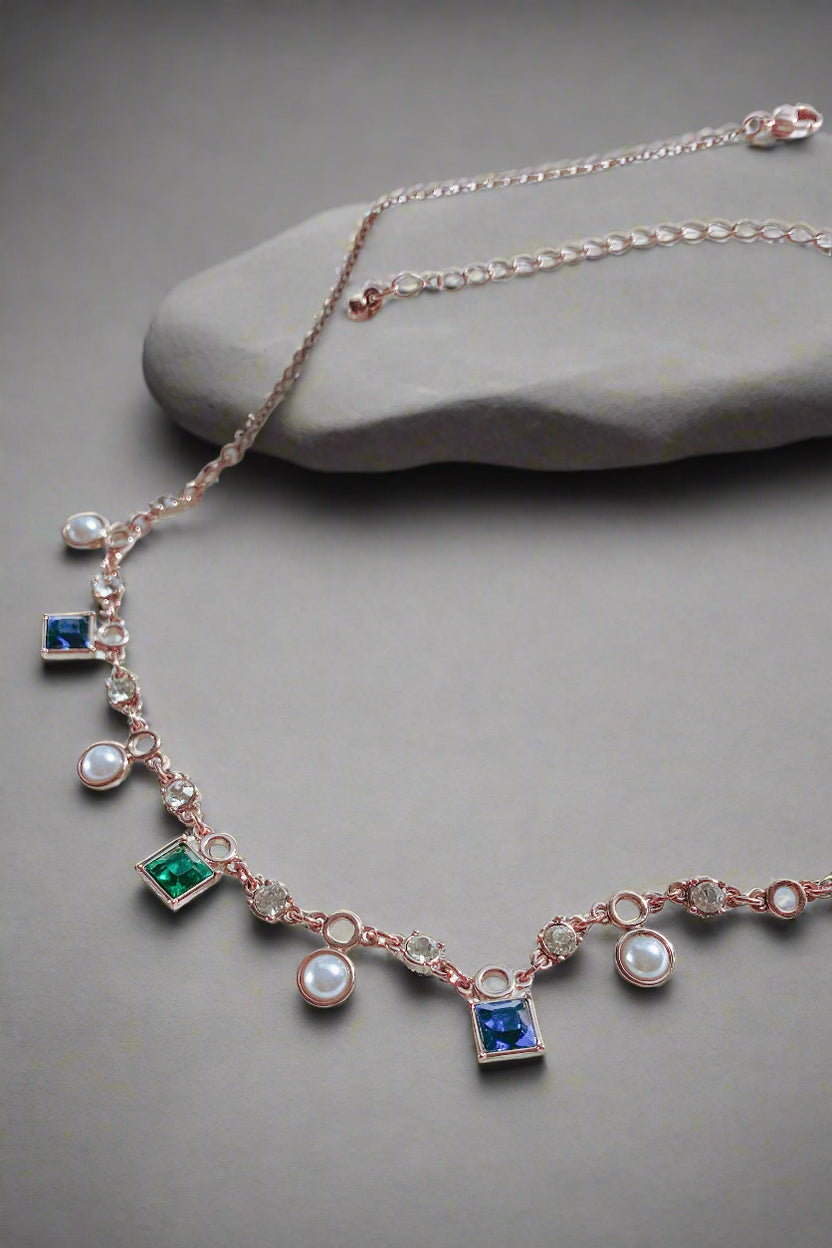 Vòng cổ charm pha lê thời trang Hity