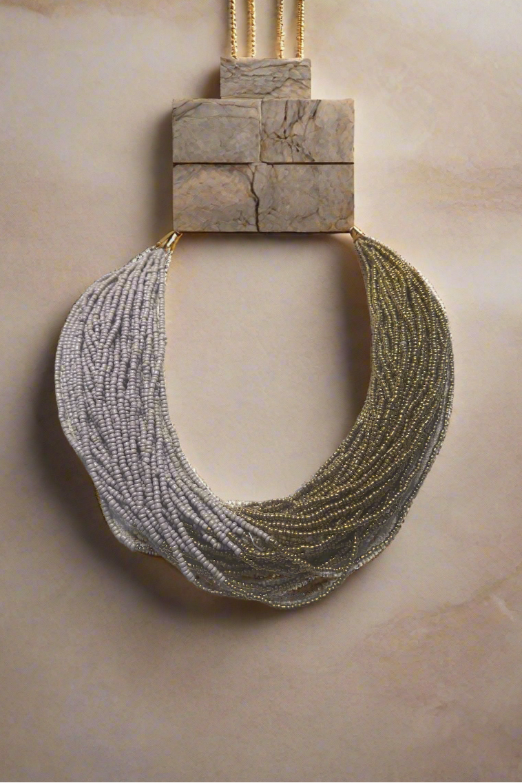 Vòng cổ hạt cườm song sắc thời trang Hity