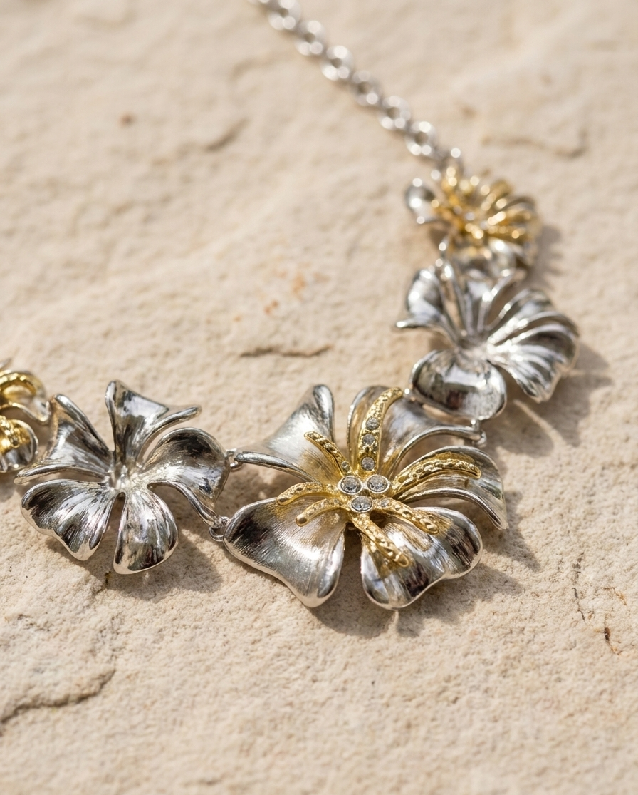 Vòng cổ statement mặt hoa bảng to thời trang Hity