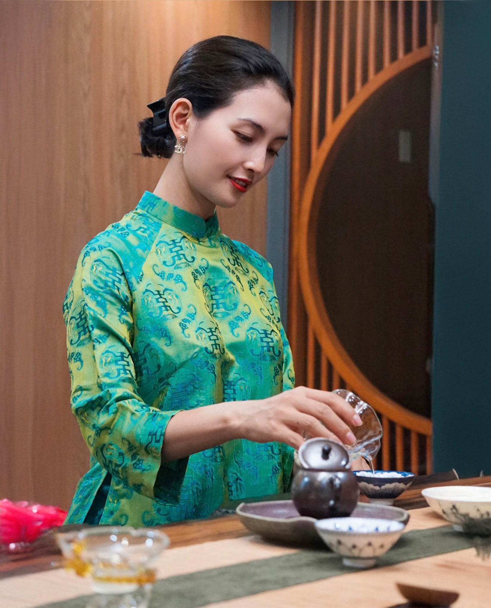 Bộ Áo Dài Gấm Việt ADA006 - Hity