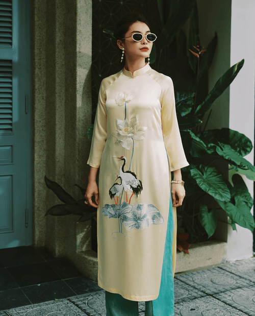 Áo Dài Lụa Thêu Tay Sen ADA008 - Hity