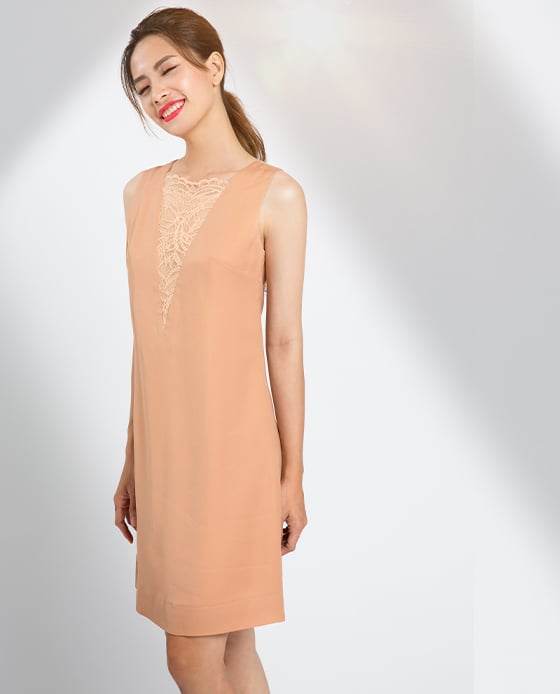 Đầm Suông Phối Ren Latte DRE081 - Hity