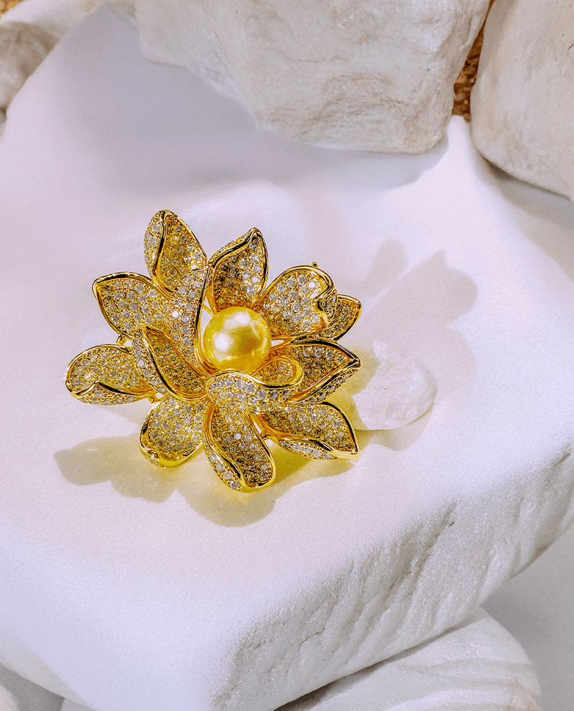 Cài Áo Hoa Sen ACC137.18 - Hity