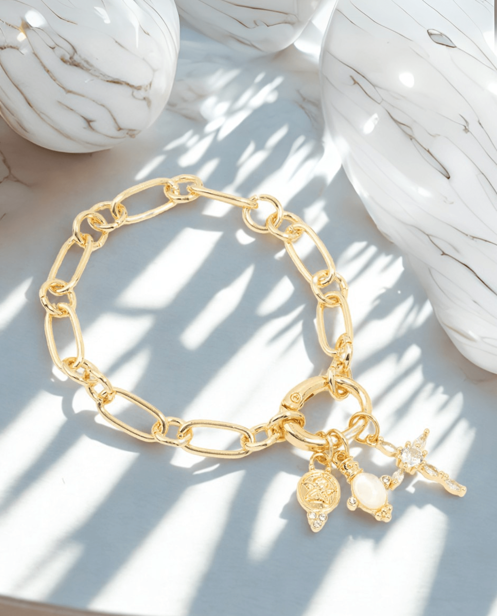 Vòng Tay Xích Charm ACC180 - Hity