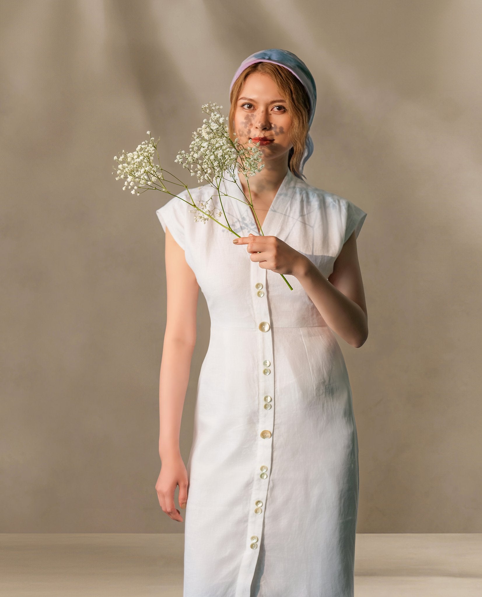 Đầm ôm linen vải lanh trắng Thời trang thiết kế Hity