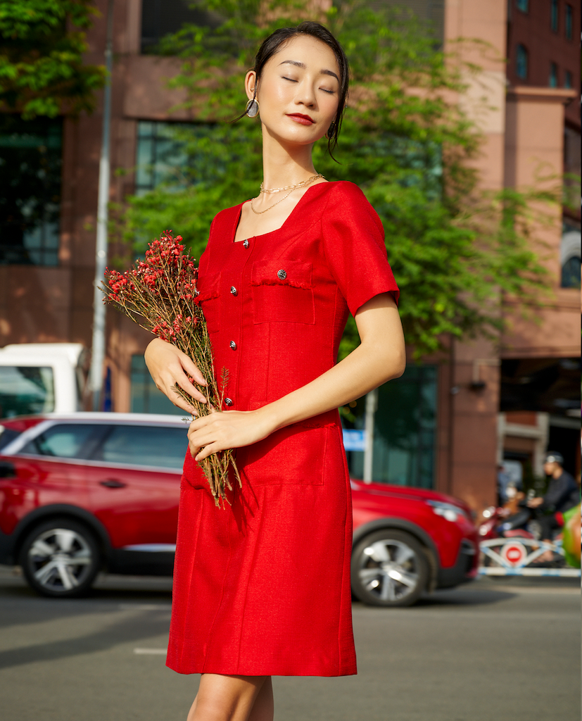 Đầm Cổ Vuông Tweed Lộc DRE190