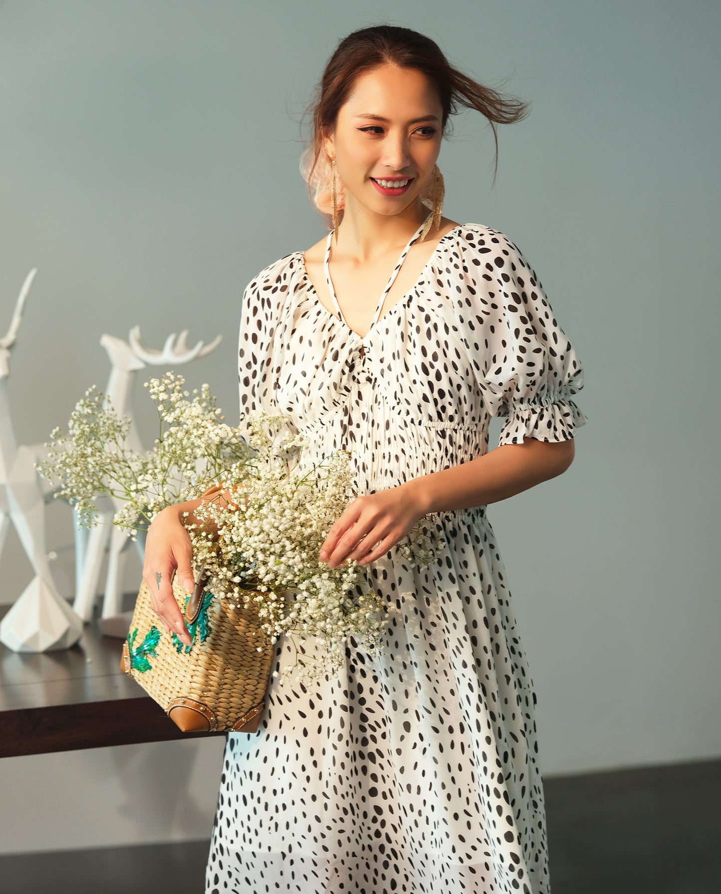 Đầm Trễ Vai Chấm Bi Viên DRE178