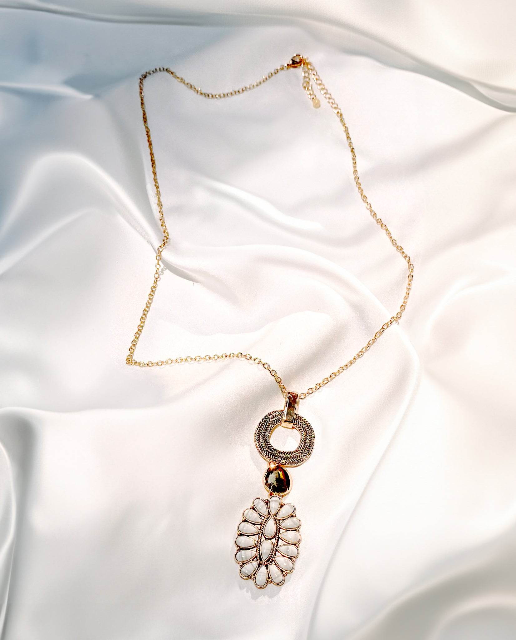 Vòng Cổ Bạch Tùng ACC375 - Hity