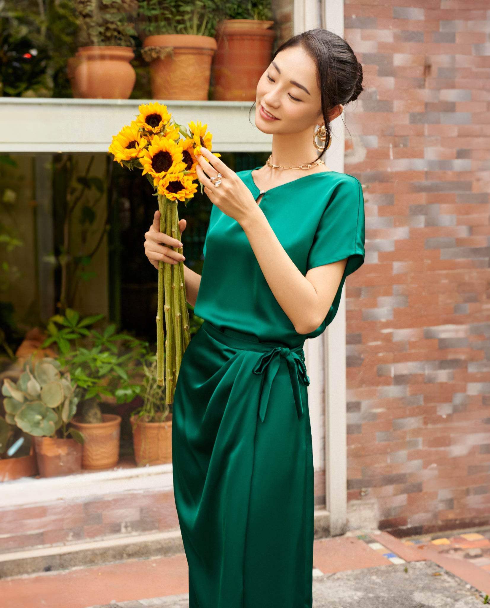 Áo Cổ V Cúc Phương TOP215 - Hity