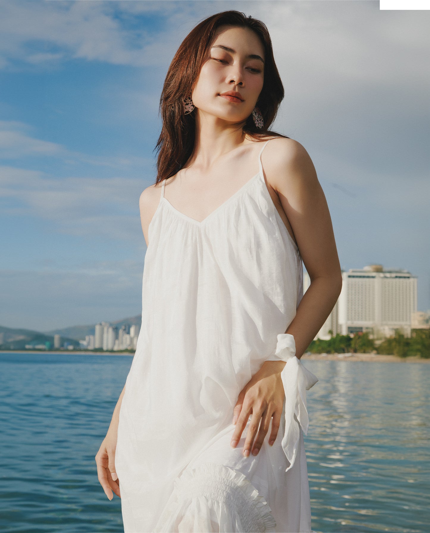 Đầm Midi Hai Dây Mây DRE192
