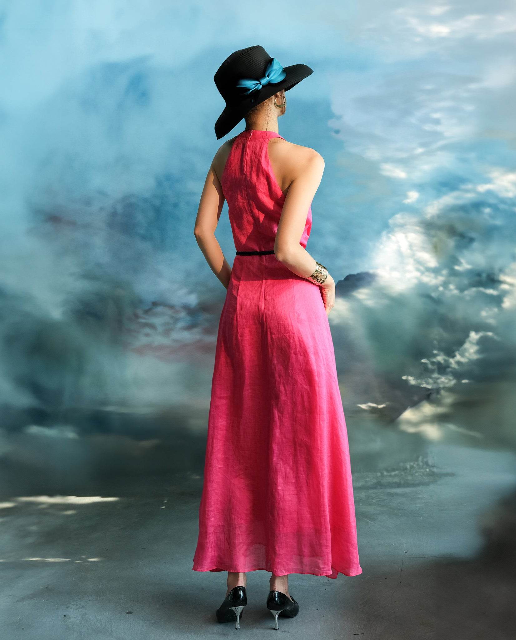 Đầm Maxi Cổ Yếm Đào Tơ DRE184 - Hity