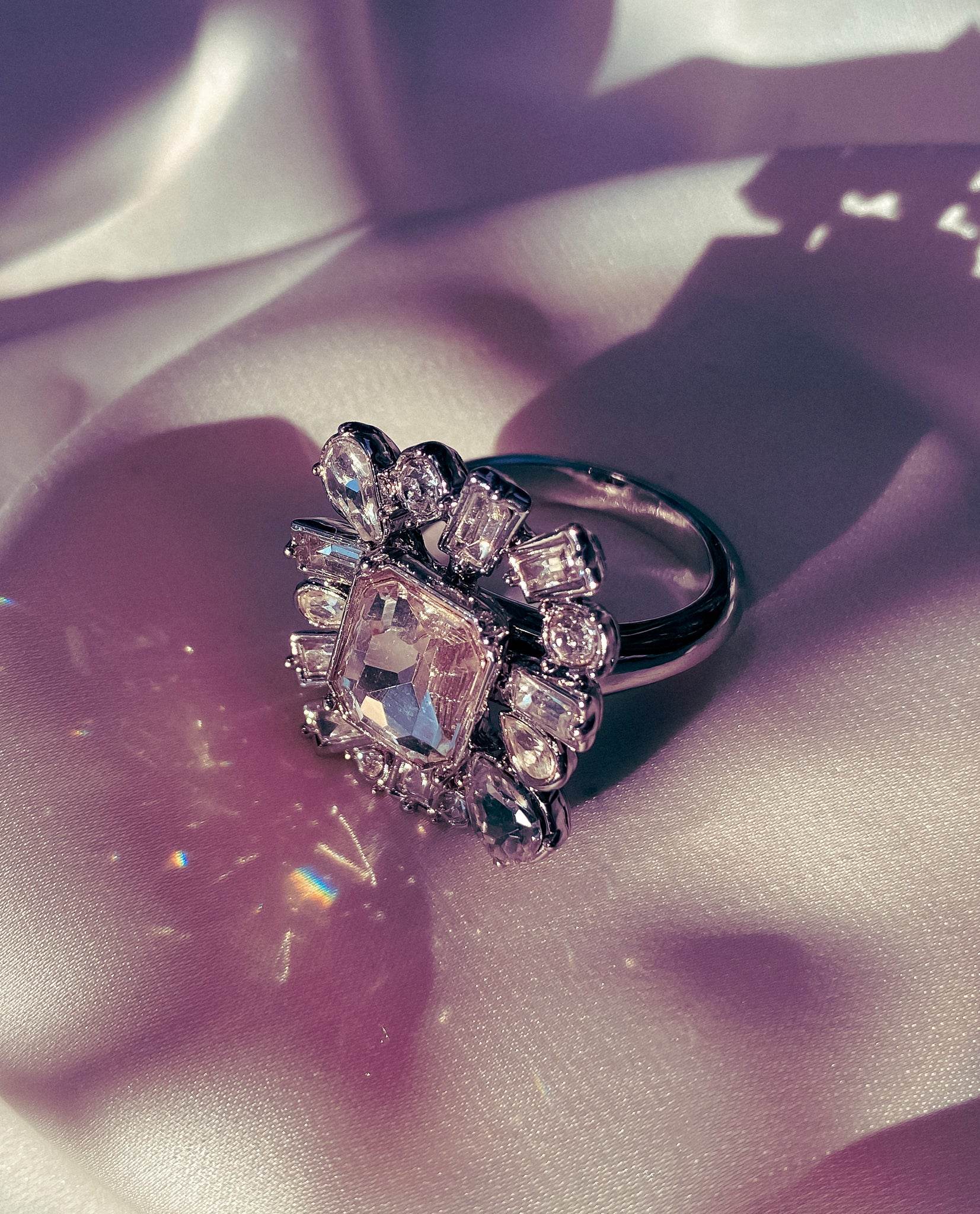 Nhẫn Statement Đá Trắng ACC330 - Hity