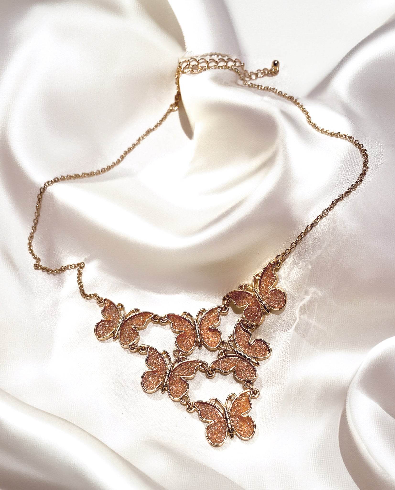 Vòng Cổ Đàn Bướm ACC240 - Hity