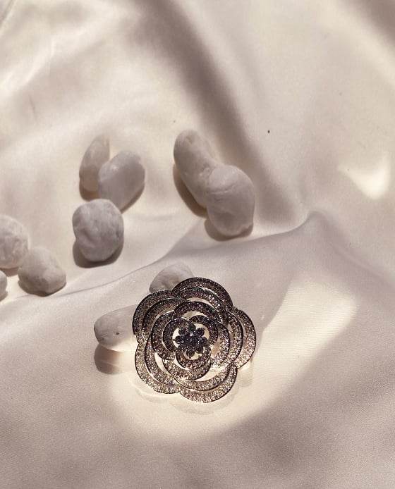 Cài Áo Hoa Hồng Bạc Holly ACC137.4 - Hity