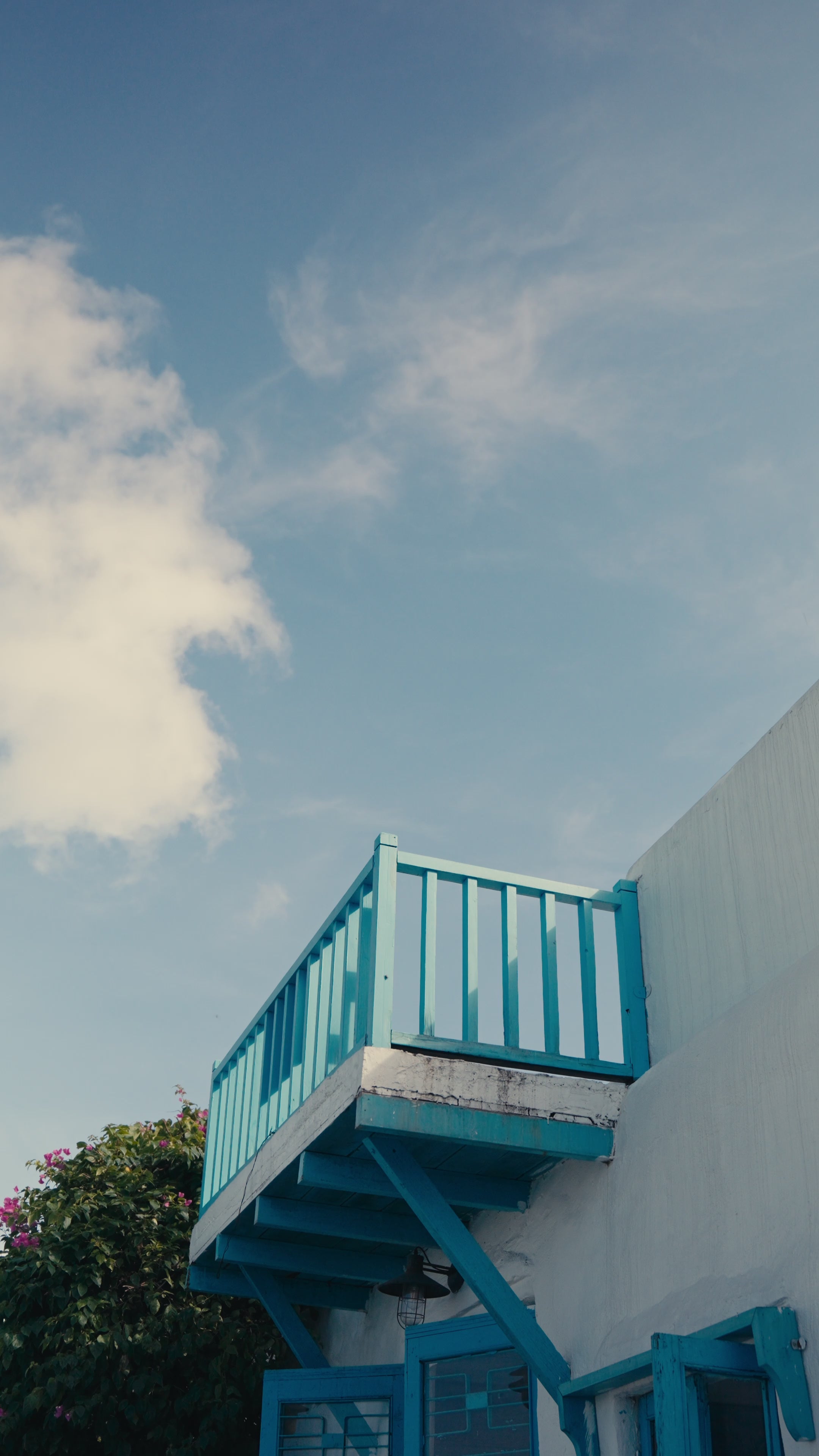 Áo croptop bratop hai dây thời trang Hity