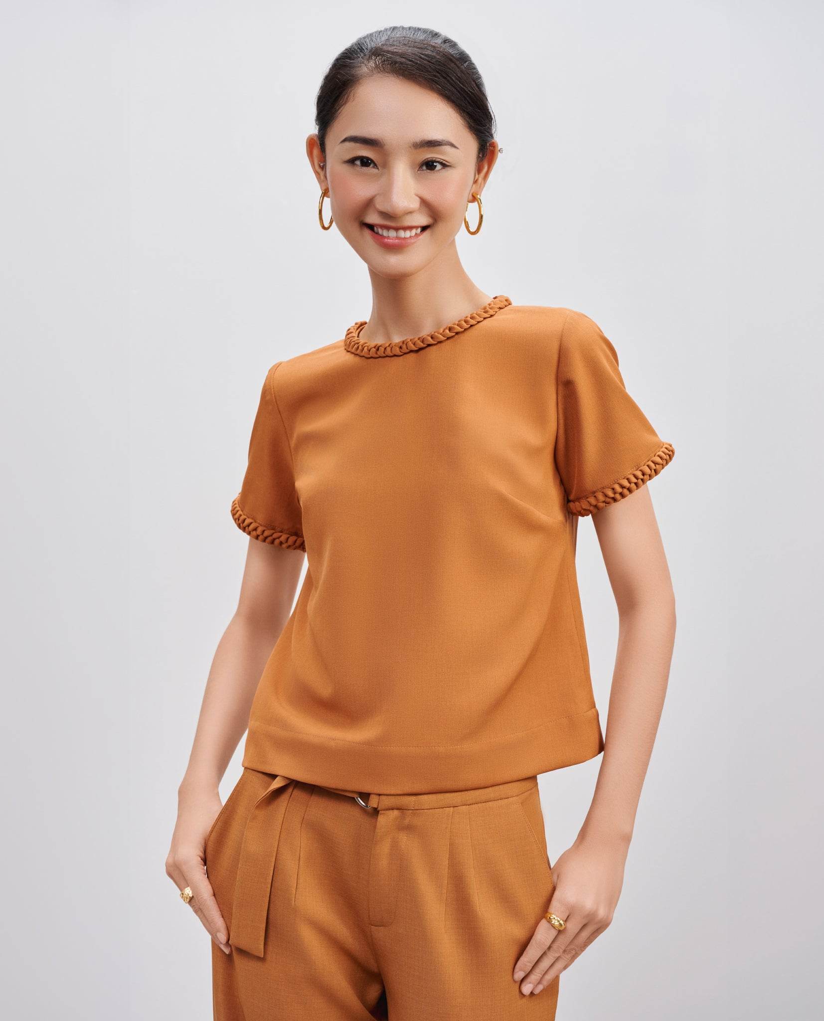 Áo Cổ Tròn Mộc Ban TOP213 - Hity