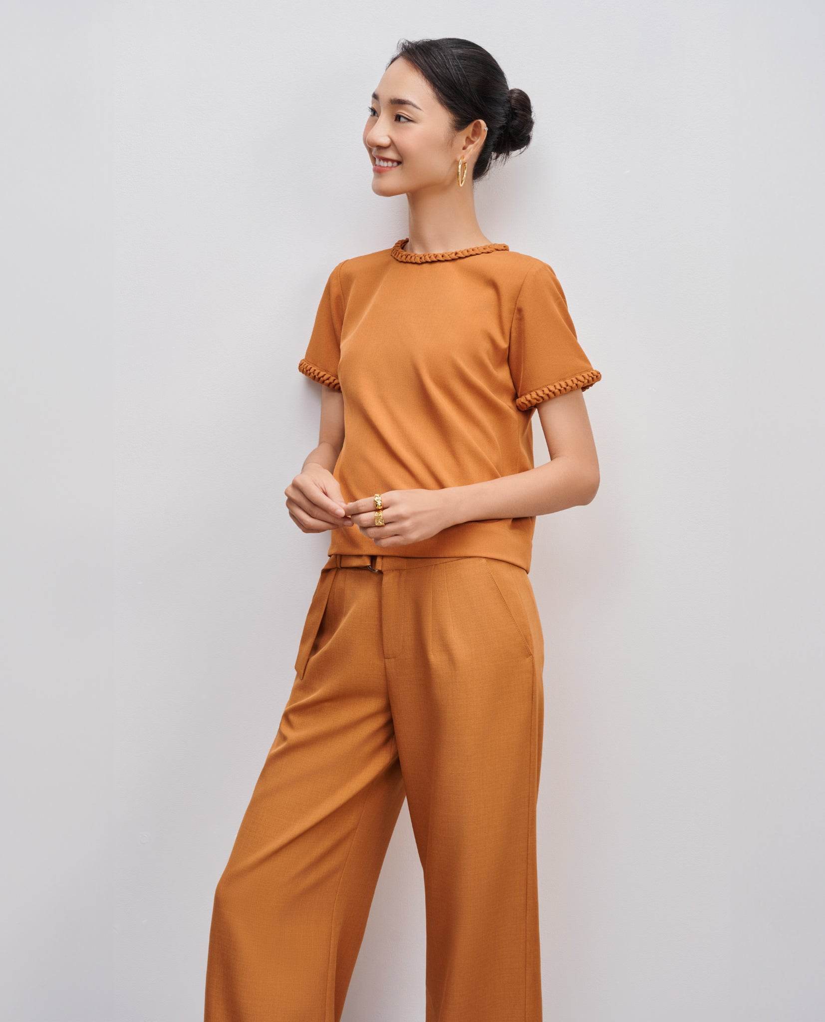 Áo Cổ Tròn Mộc Ban TOP213 - Hity