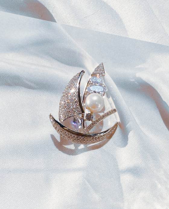 Cài Áo Cánh Buồm Gone With the Wind ACC146.27 - Hity