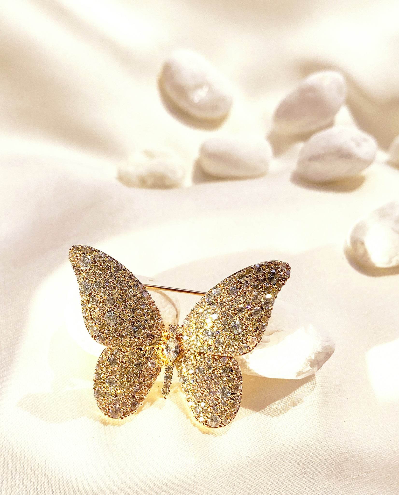 Cài Áo Bướm Vàng ACC146.57 - Hity